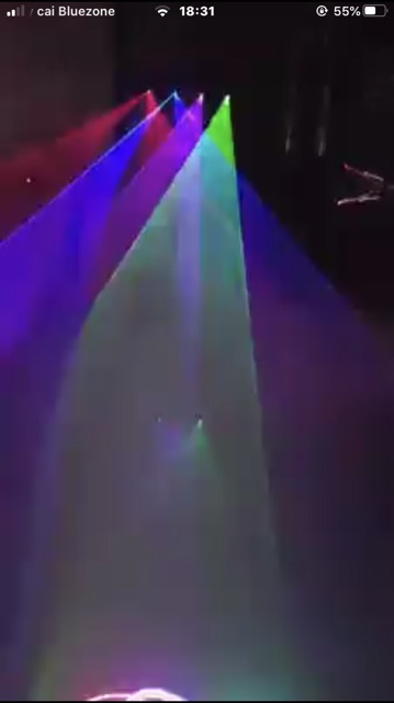 Đèn lade 4 cửa hình vòng cung pun 7 màu