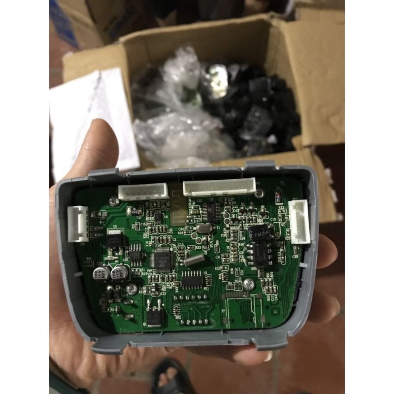 Mạch nhạc xám xe ô tô điện trẻ em, bảng điều khiển xám