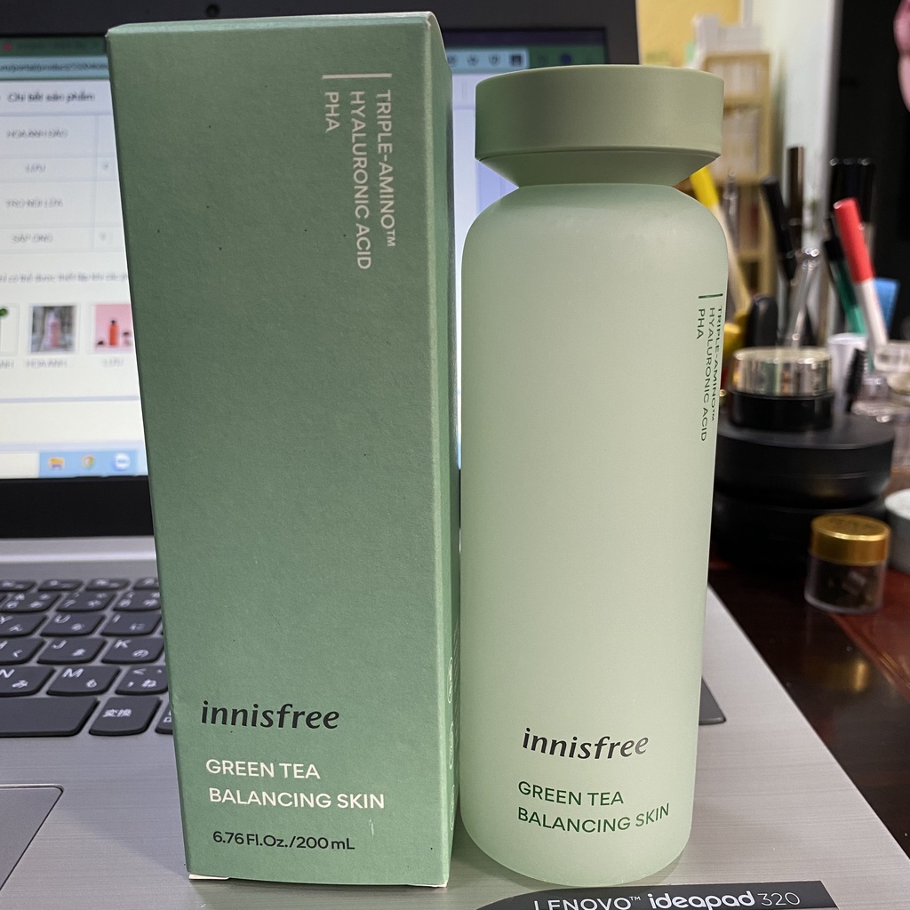 Nước Hoa Hồng Innisfree Trà Xanh Green Tea Balancing Skin EX 200ml