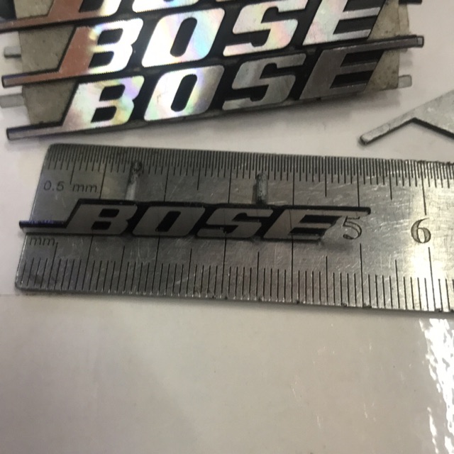 Logo bose loai nhỏ