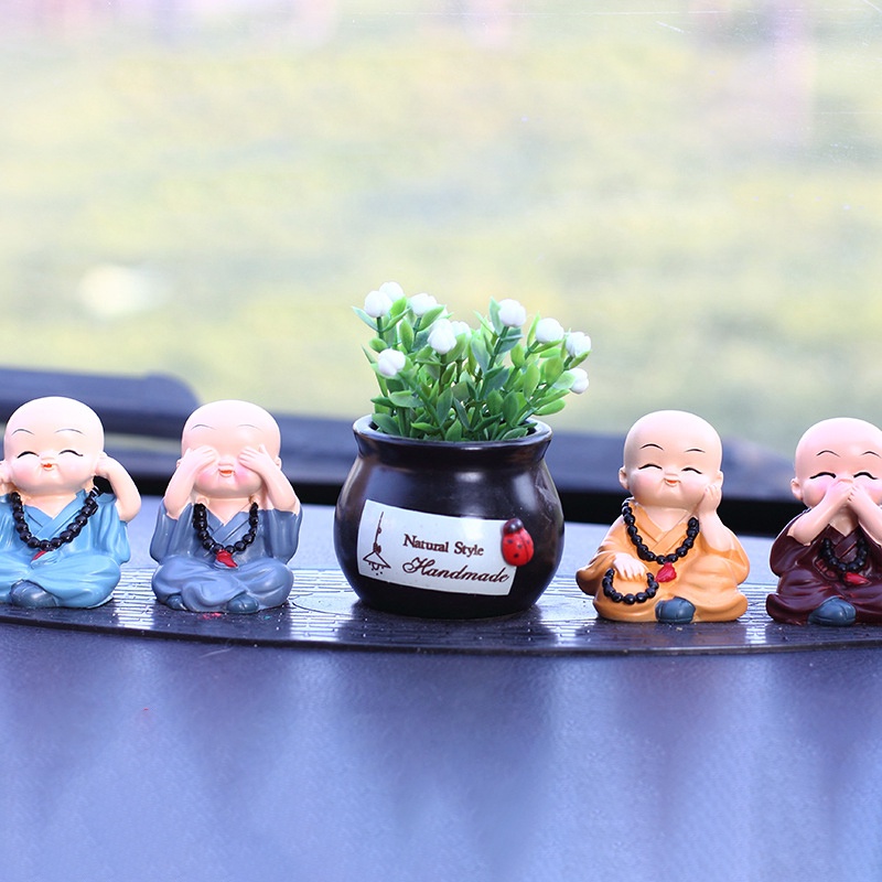 Chú Tiểu ngộ nghĩnh trang trí mặt taplo, Bộ Tượng Chú Tiểu Trang Trí Taplo Ô Tô Xe Hơi