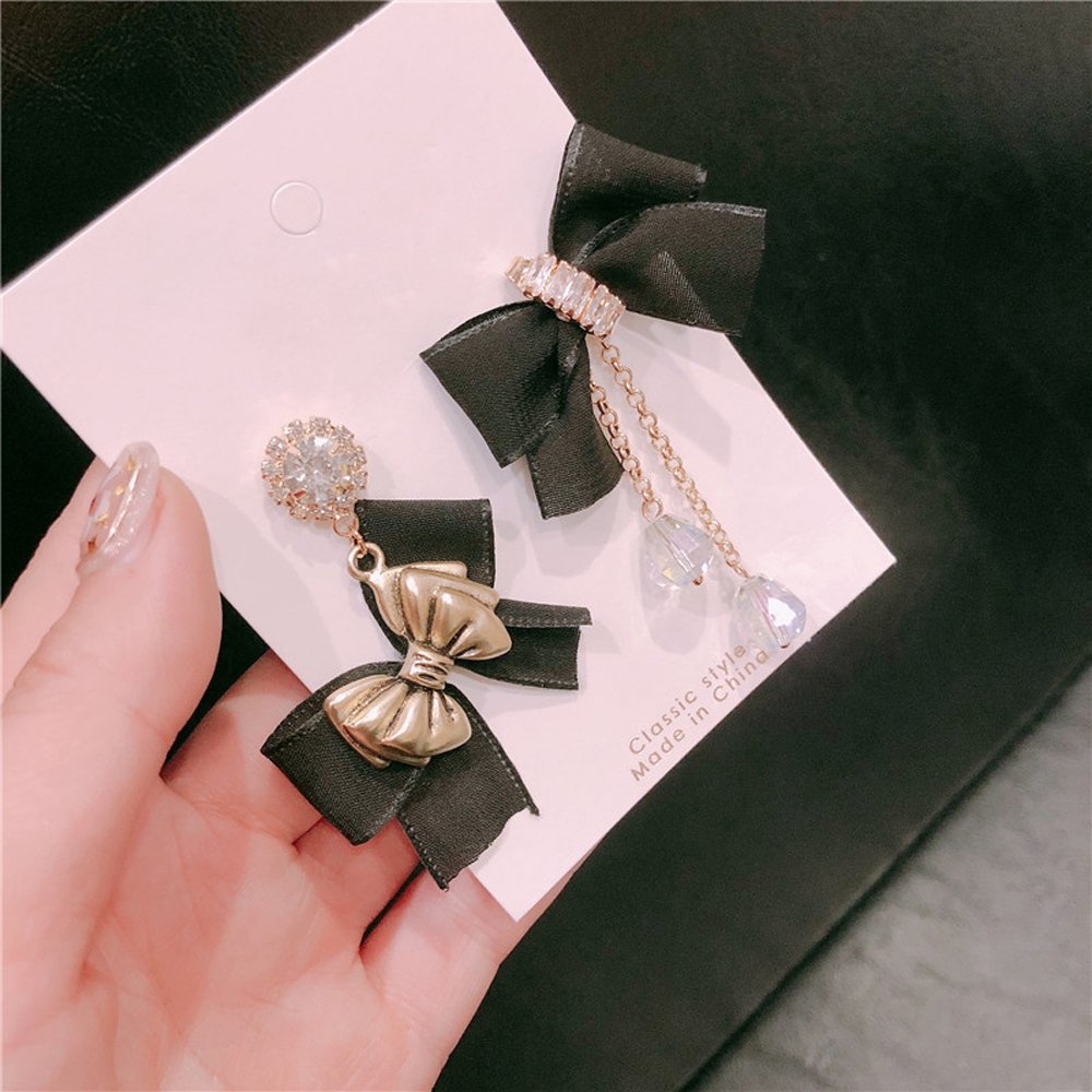 Khuyên tai dáng dài đính ngọc trai nhân tạo xinh xắn cho nữ