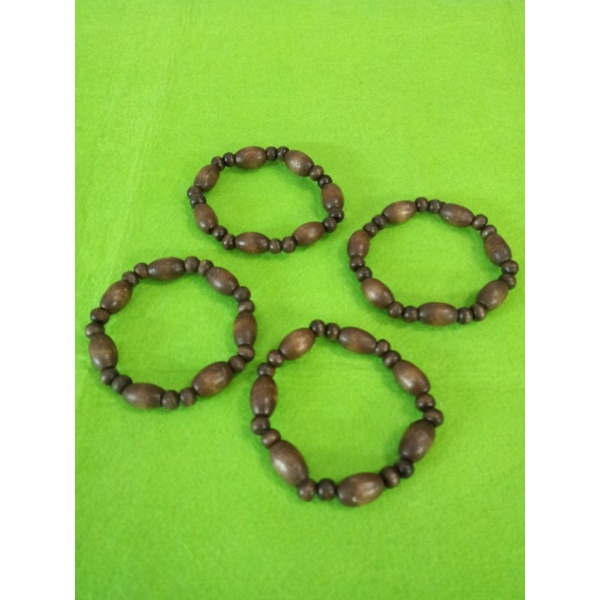 Chuỗi đeo tay gỗ khắc hình Phật. Giá chỉ 35k/1 chuỗi