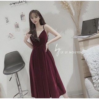 váy nhung đỏ hai dây sang chảnh