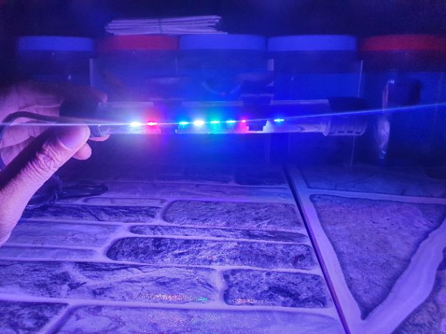 ĐÈN LED ĐỔI 3 CHẾ ĐỘ MÀU ĐẶT TRONG NGOÀI HỒ CÁ ĐỀU ĐƯỢC DÀI 16CM ĐẾN 93CM