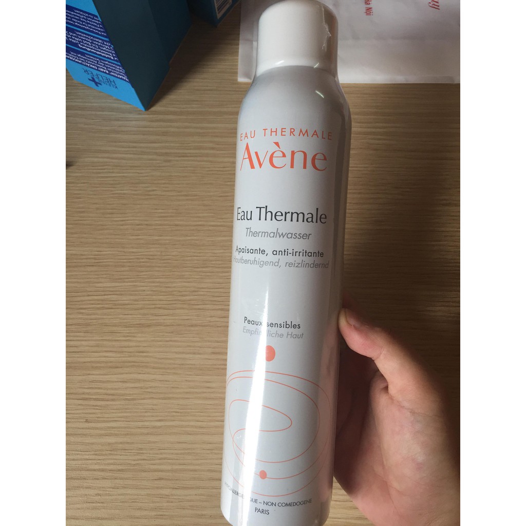 Xịt khoáng Avene Eau Thermale  chai Khủng 300ml