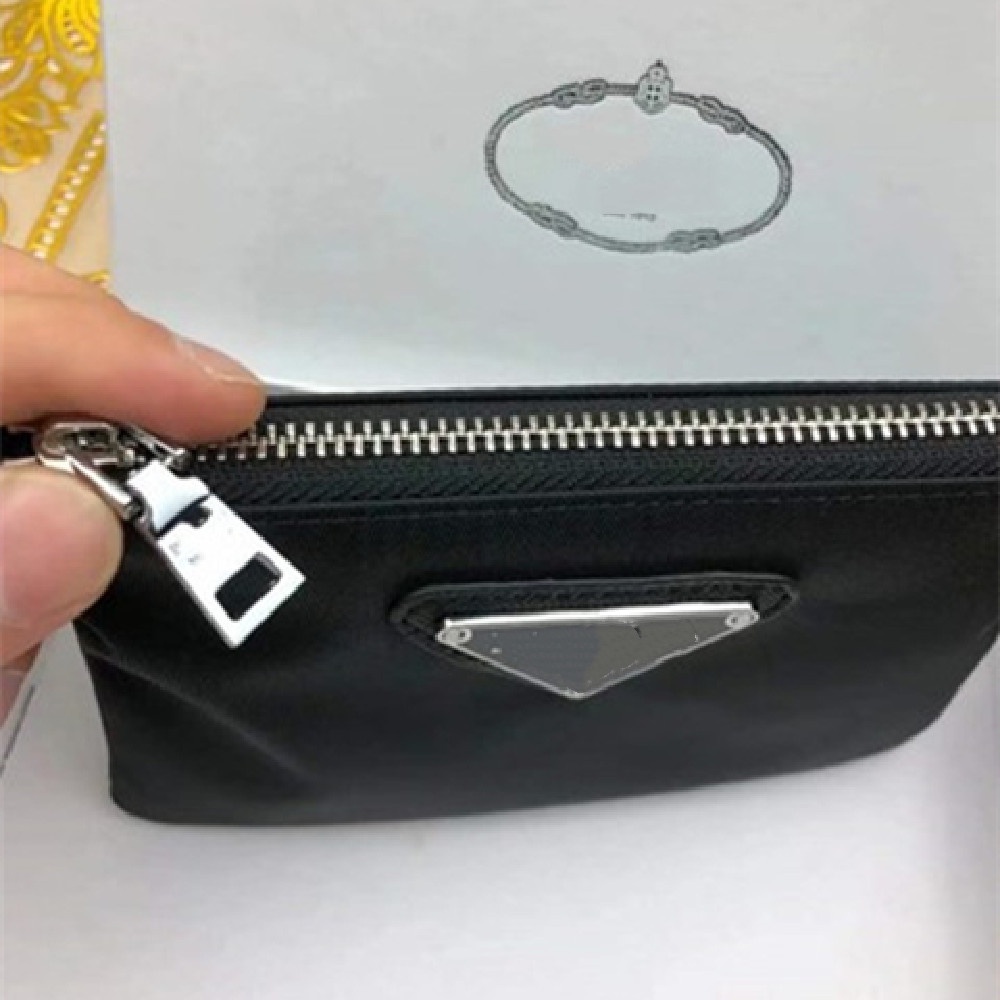 Ví Đựng Thẻ / Chìa Khóa Bằng Nylon Chống Thấm Nước Đa Năng Tiện Dụng