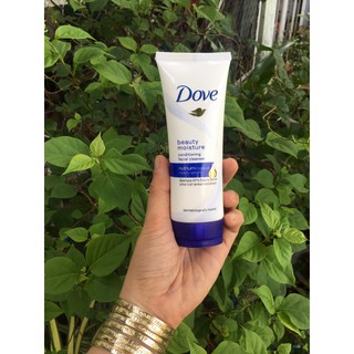 Sữa rửa mặt dưỡng ẩm Dove 100ml