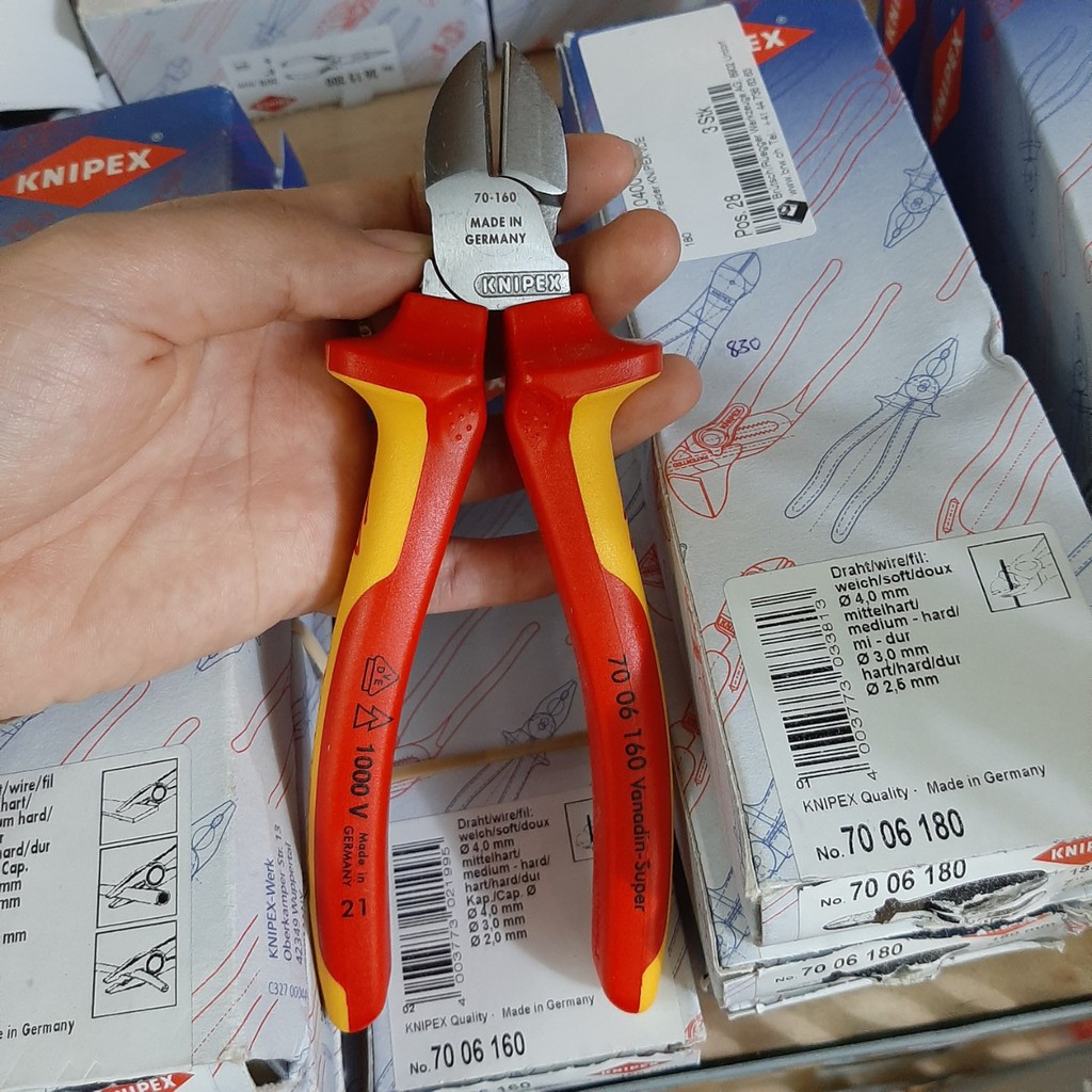 Kìm cắt cách điện 1000V Knipex/ Đức có mã sản phẩm -# 341757.0100, 341757.0200, 341757.0300, 341757.0400