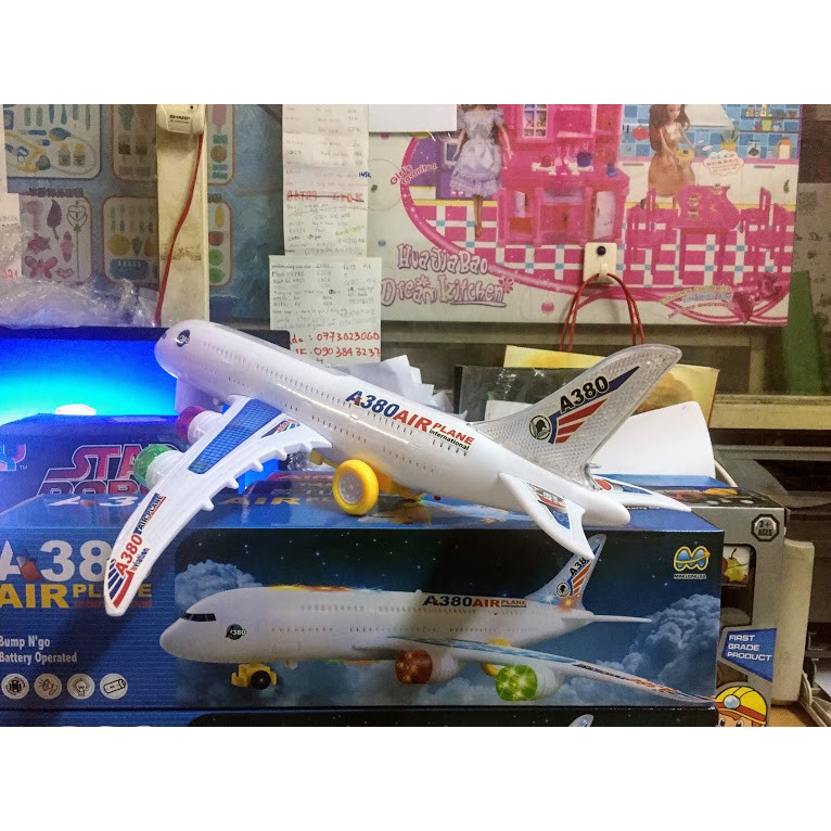 Mô hình máy bay Air plane A380 chạy bằng pin hãng Ming Xing Jia