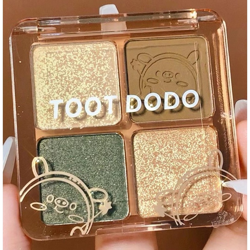 Bảng Phấn Mắt 4 Màu Sắc Hiệu Ứng Lì/ Ánh Nhũ Lên Màu Cực Chuẩn