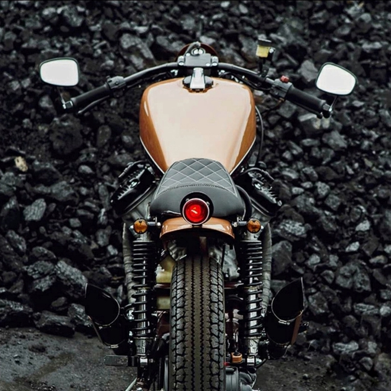 Set 2 Gương Chiếu Hậu Hình Vuông 7 / 8 "22mm Gắn Tay Lái Xe Mô Tô Cafe Racer