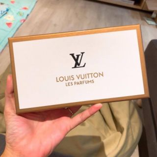 Bộ nước hoa LV 5 chai 10ml