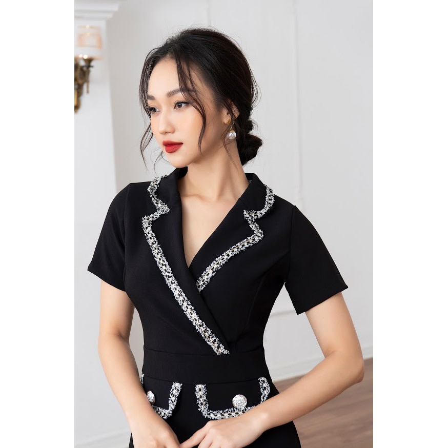 Đầm nữ cổ vest công sở MIARA màu đen sang trọng, phối đăng ten độc đáo, form ôm đủ size DT54