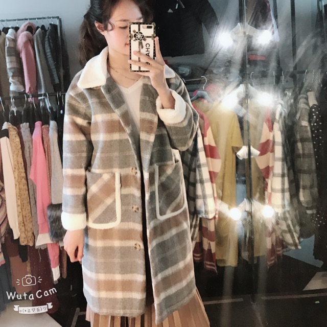 Áo dạ dáng dài cổ lông