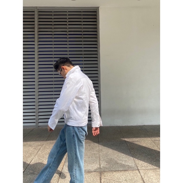 Áo khoác Jeans hoạ tiết ngôi sao ẩn STARDOM