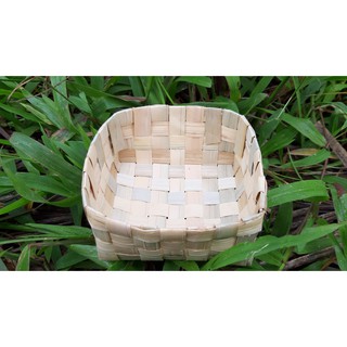 Hộp đựng bằng lá dừa
