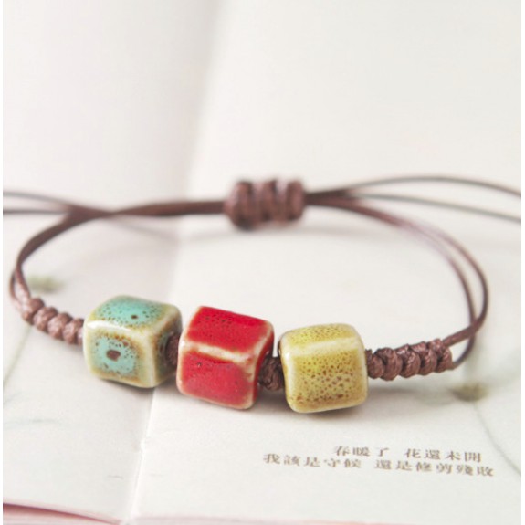 Vòng tay gốm 3 mầu xinh lung linh | BigBuy360 - bigbuy360.vn