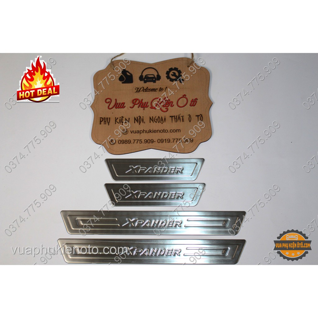 Ốp bậc cửa xpander -Bộ 8 miếng inox trong ngoài +Tặng 2 cuộn 3M 2,5 cm*3 mét