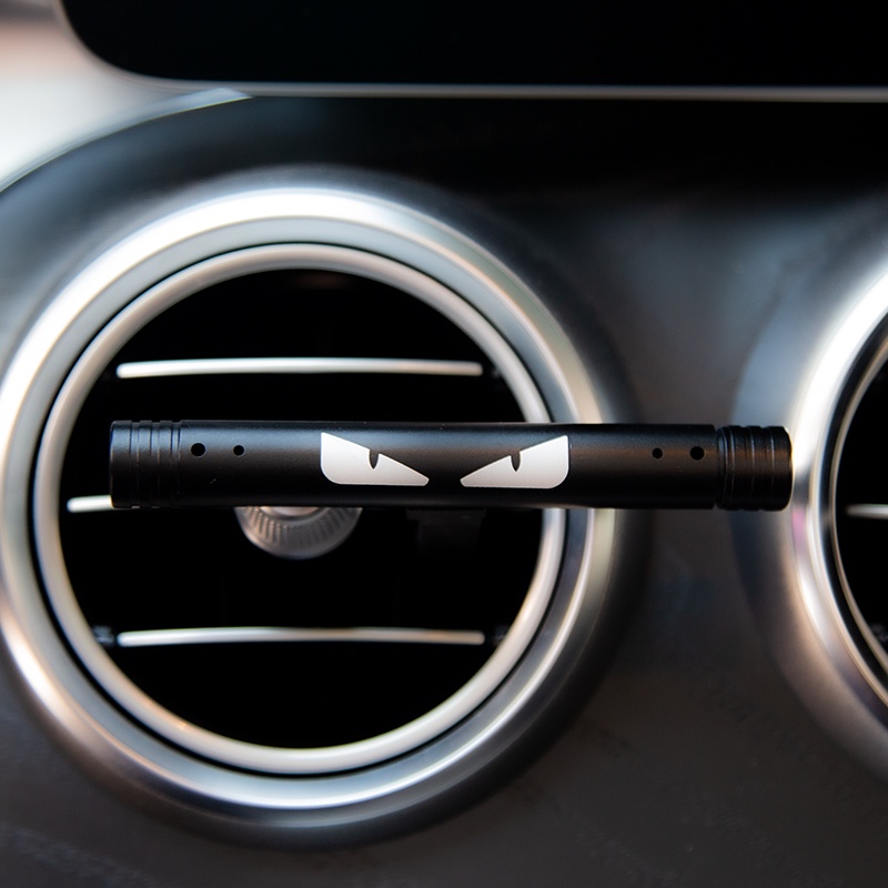 Nước Hoa Ô Tô / Tinh Dầu Thơm Xe Hơi / Nước Hoa Ô Tô Kẹp Cửa Gió / Nước Hoa Ô Tô Cao Cấp / Dụng Cụ Khuếch Tán Nước Hoa Bằng Hợp Kim Nhôm Cho Xe Ô Tô