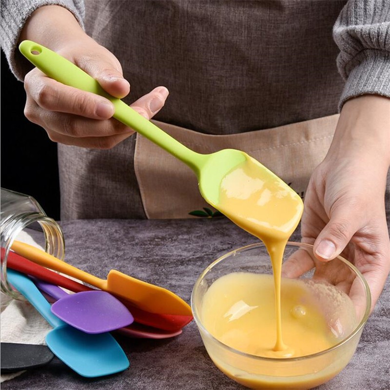 Phới Thìa Trộn Bột Spatula Silicone Chịu Nhiệt, Đúc Liền Dùng Để Đánh Bột,Trộn Bột, Vét Kem 28cm (Dạng Thìa)