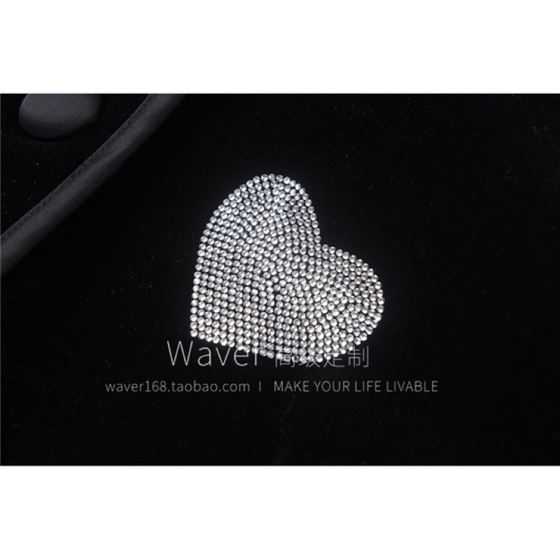 Áo vest nhung đính hạt Jennie Blackpink