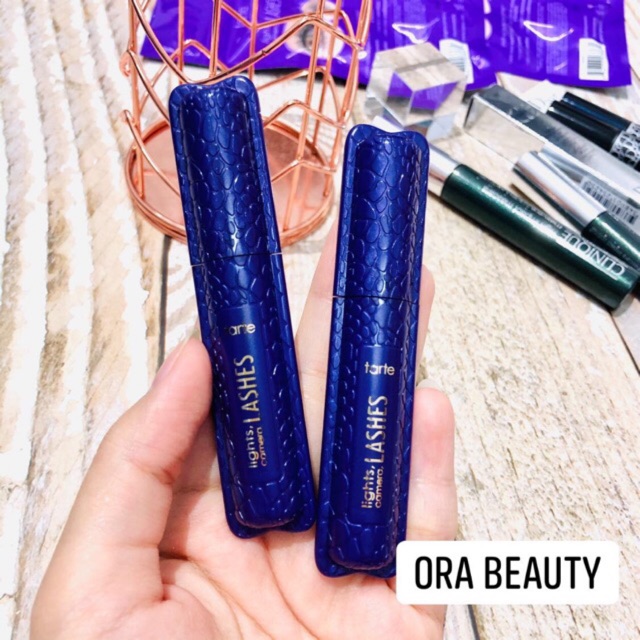 Chuốt mi TARTE Light Camera Lashes