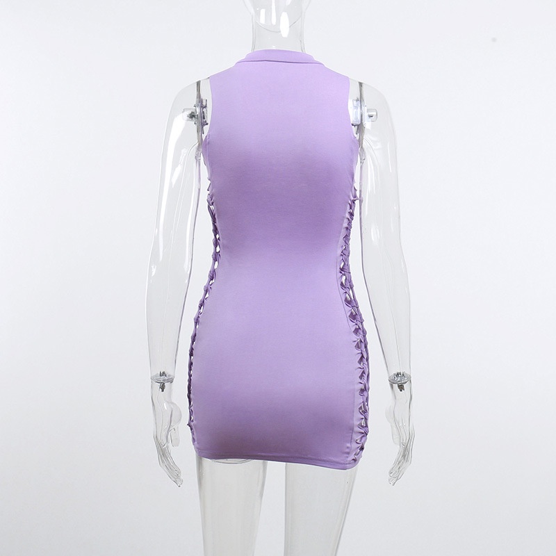 Đầm Sát Nách Cổ Tròn Phối Ren Hoa Thiết Kế Quyến Rũ