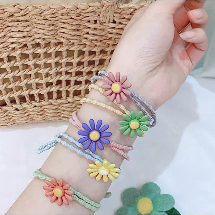Buộc tóc hoa chú Voi xinh