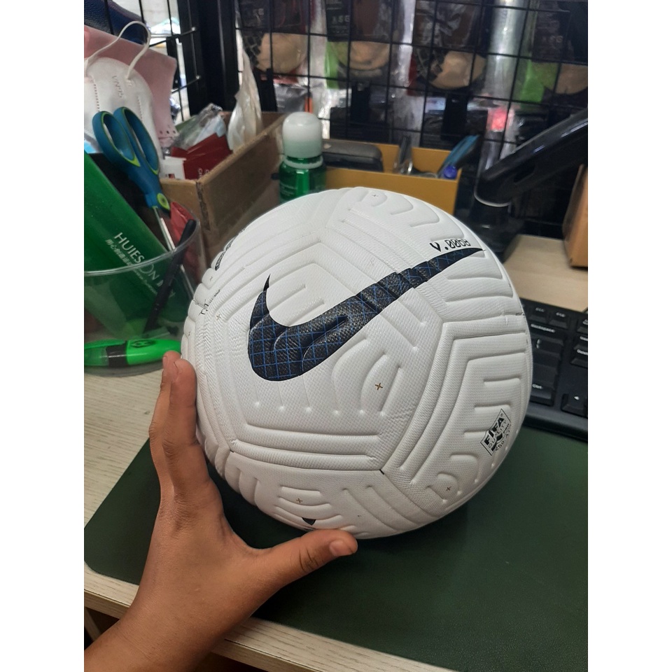 Quả Banh Bóng Đá Wolrd Cup 2022 - Nike Flight Elite Ball - Bóng Da Đúc 100% Loại F1 - Đá Siêu Êm , Độ Nảy Ổn Định