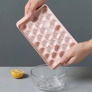 Khay đá tròn 33 viên màu pastel