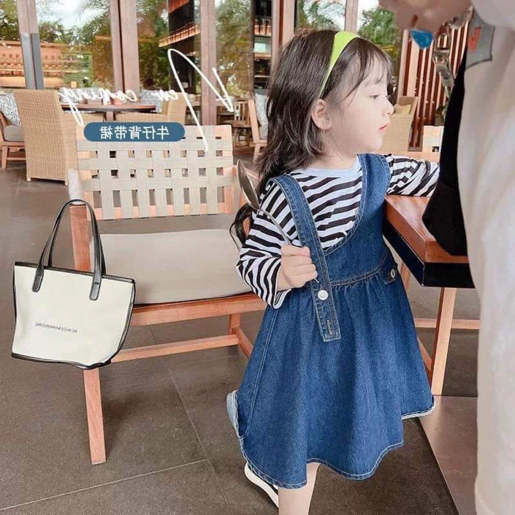 Set Váy bé gái yếm bò kèm áo thun kẻ XHN1074