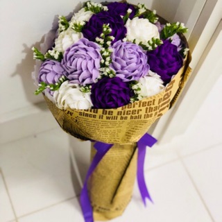Hoa giấy nhún handmade