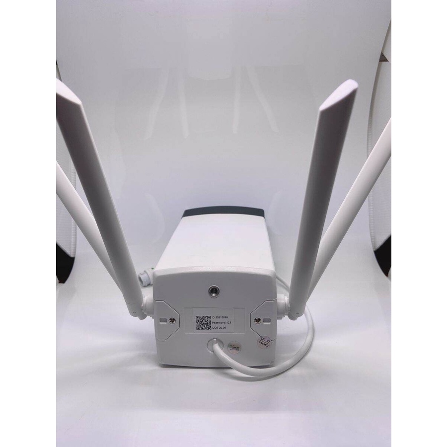 Camera Wifi Camera Yoosee 4 râu 9 led ngoài trời 5.0Mpx
