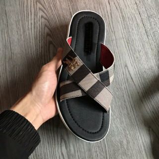 Dép lê quai chéo nam