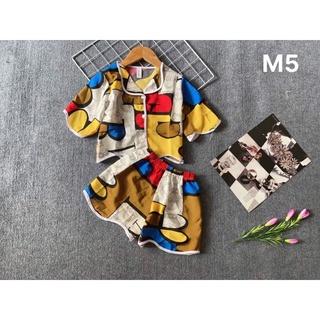 Bộ đồ pijama lụa màu lập thể cho bé