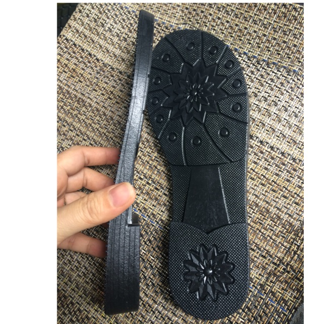 Bộ phụ kiện móc giày sandal