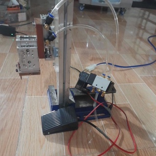 trụ hàn cell pin căn lực ( loại dùng hơi)