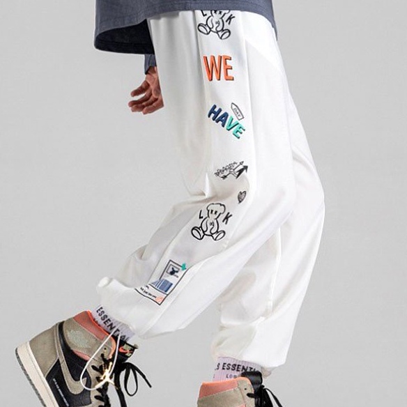 Quần jogger nữ bo chun gấu sọc họa tiết hoạt hình chất nỉ da cá dày dặn, quần ống rộng nam nữ dáng jogger mặc thu đông