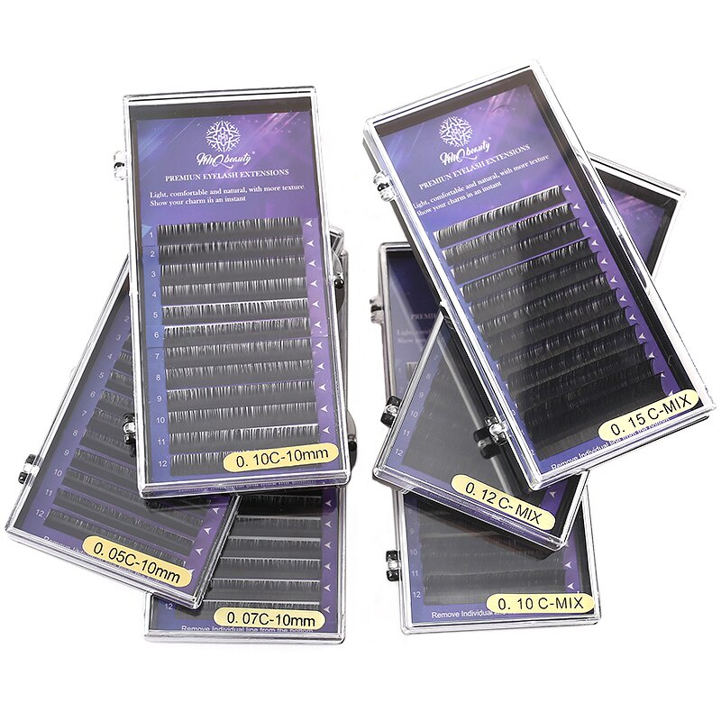 Năm hộp C D quánh lông mi giả được tạo bằng lông mi giả bằng tay giả