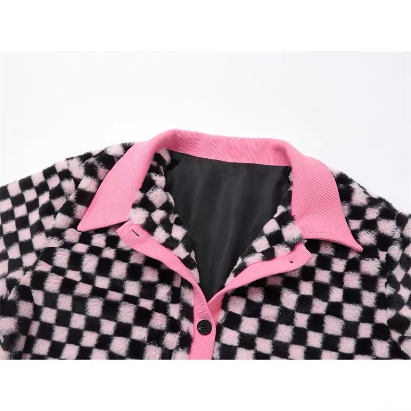 Áo khoác lông thú