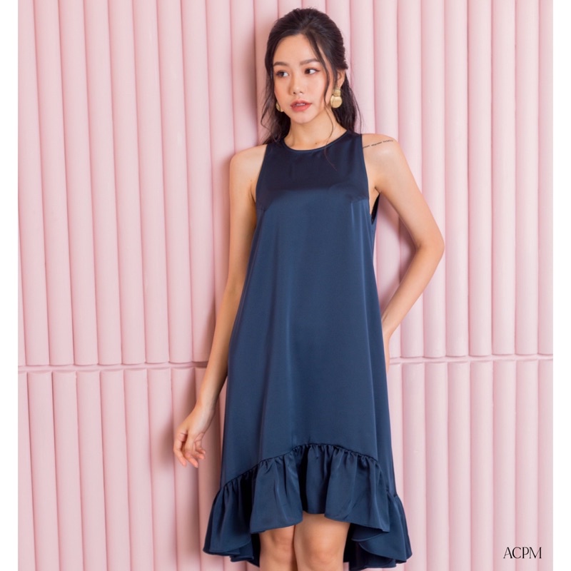 Fis dress / Váy lụa dáng suông