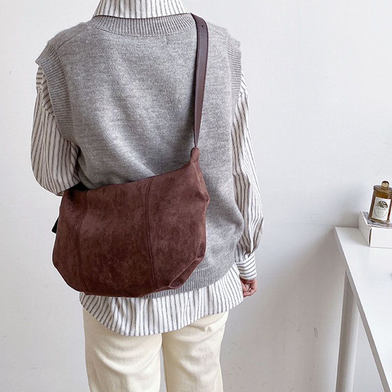 Túi Đeo Chéo Thời Trang Hàn Cho Nữ