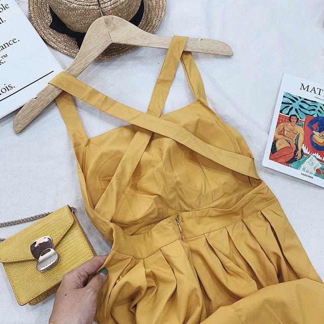 ĐẦM MAXI VÀNG HỞ LƯNG | BigBuy360 - bigbuy360.vn