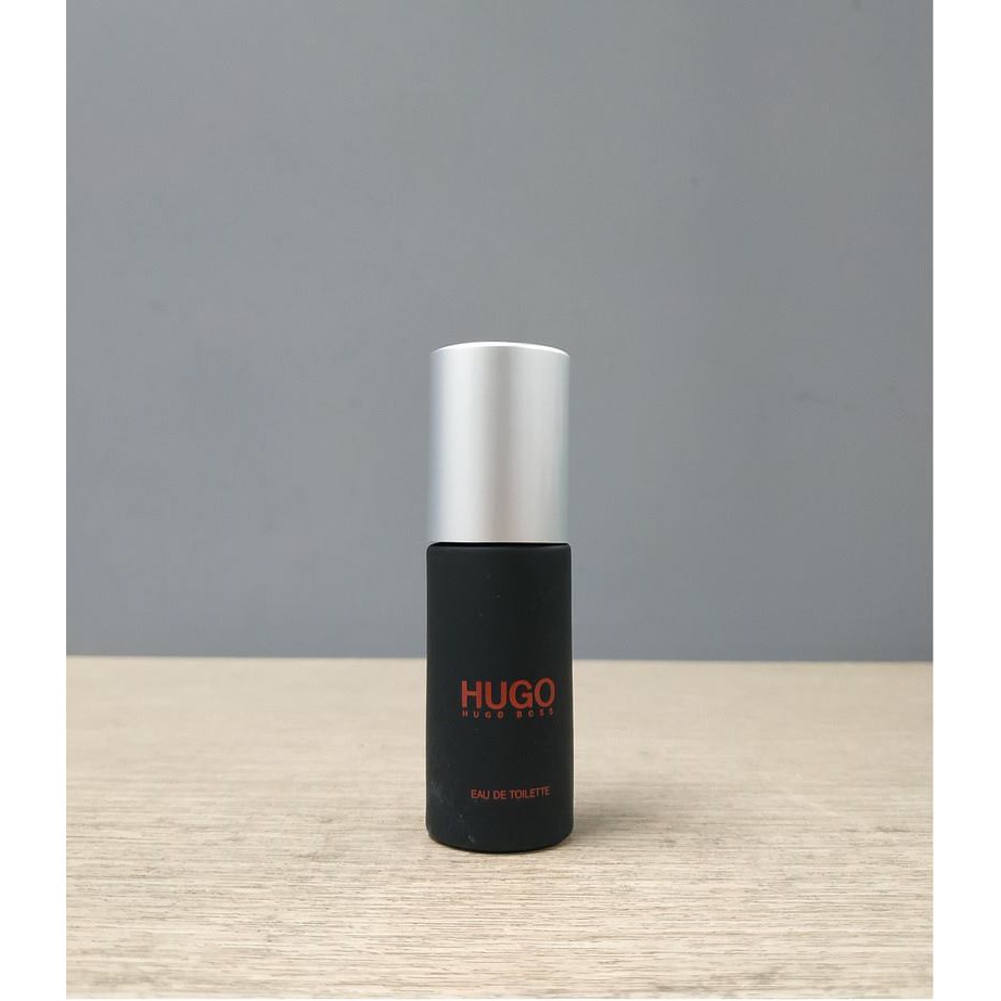 Nước Hoa Hugo Boss Hugo Just Different EDT 8ml Dạng Xịt