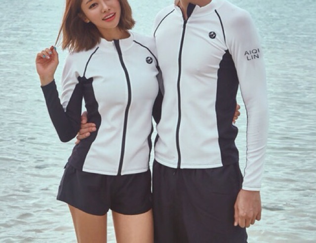 Bộ đồ bơi 3-4 mảnh siêu đẹp, siêu tiết kiệm, chống nắng cực đỉnh | BigBuy360 - bigbuy360.vn