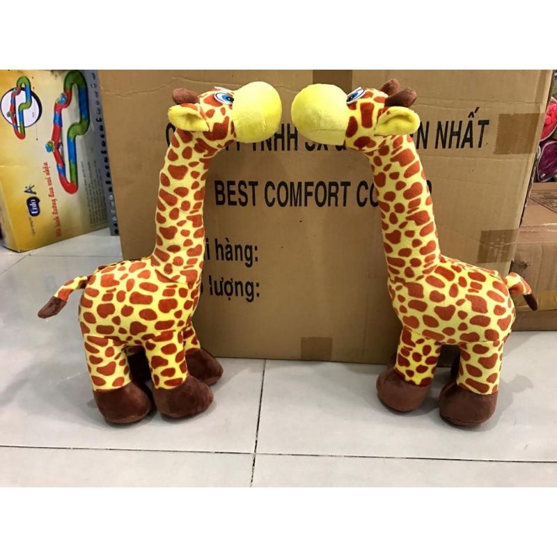Hươu cao cổ nhồi bông xinh xắn