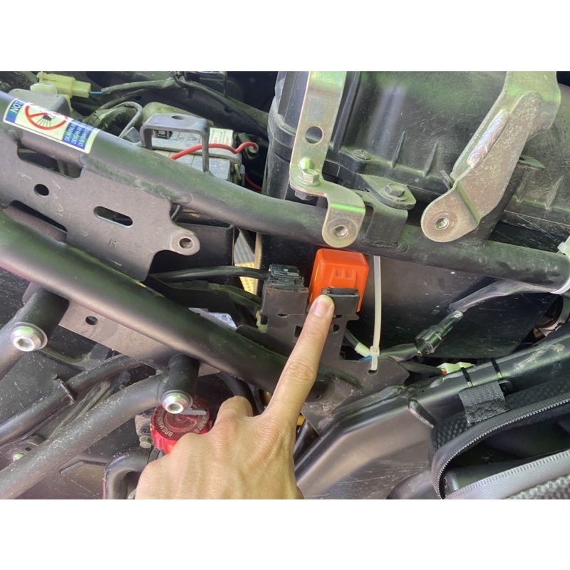 Bộ mạch hazard ( đèn ưu tiên ) cho xsr155 tặng kèm cục chớp điện tử