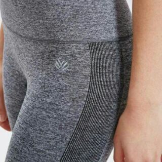 Set 2 quần legging