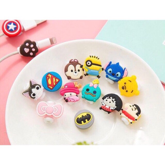 1 Phụ Kiện Bảo Vệ Đầu Dây Cáp Hình Nhân Vật Hoạt Hình Ngộ Nghĩnh